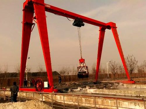 MHZ門(mén)式抓斗起重機(jī)